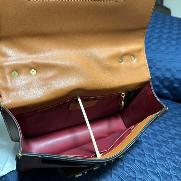 Tan Crossbody bag - Picture 9 of 9